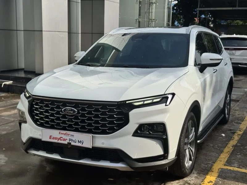 Ford Territory Titanium X 2025 màu Trắng, ảnh xe thực tế