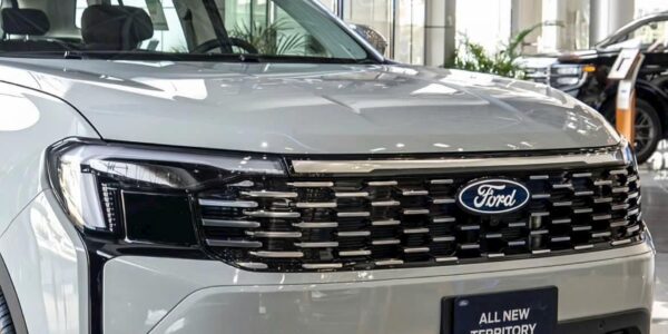 Ford Territory 2025 – SUV đô thị 5 chỗ rộng rãi, sang trọng & tiết kiệm