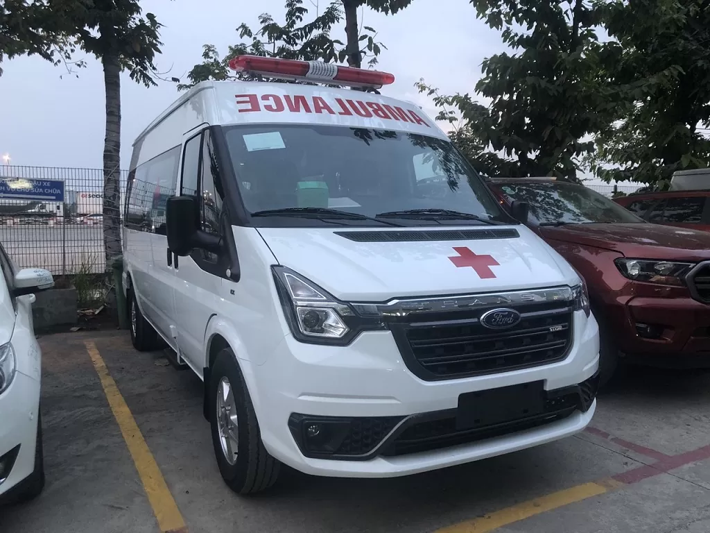 Ford Transit cứu thương z4315832946843 e2b3cefc8a976173d4086ffc690e008d - Ford Transit cứu thương