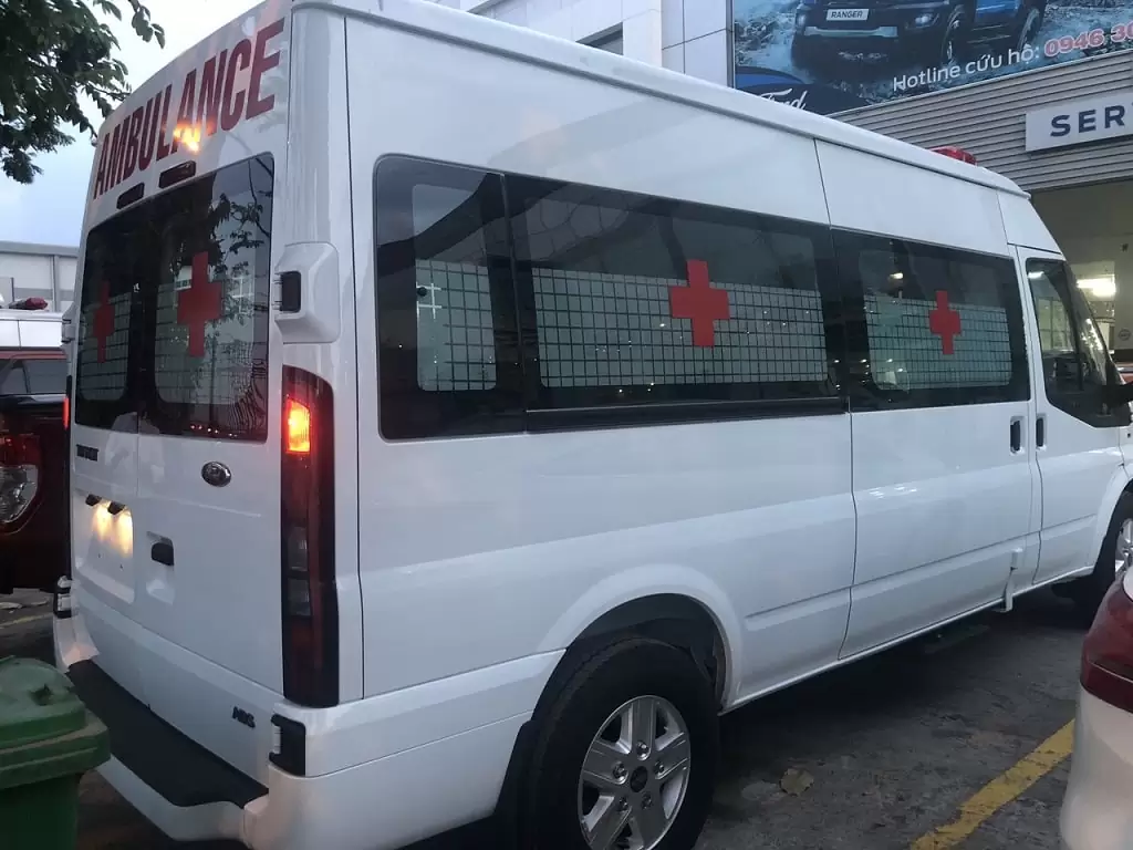 Ford Transit cứu thương z4315832960097 eaa53ac11cd1a5c276721bd22cd6587e - Ford Transit cứu thương